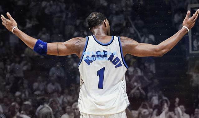 壹号娱乐下载：百米飞人巅峰对决 新星闪耀打破纪录